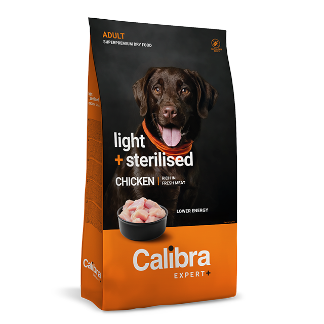 Calibra Expert+ Light & Sterilised Chicken